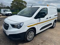 VAUXHALL COMBO